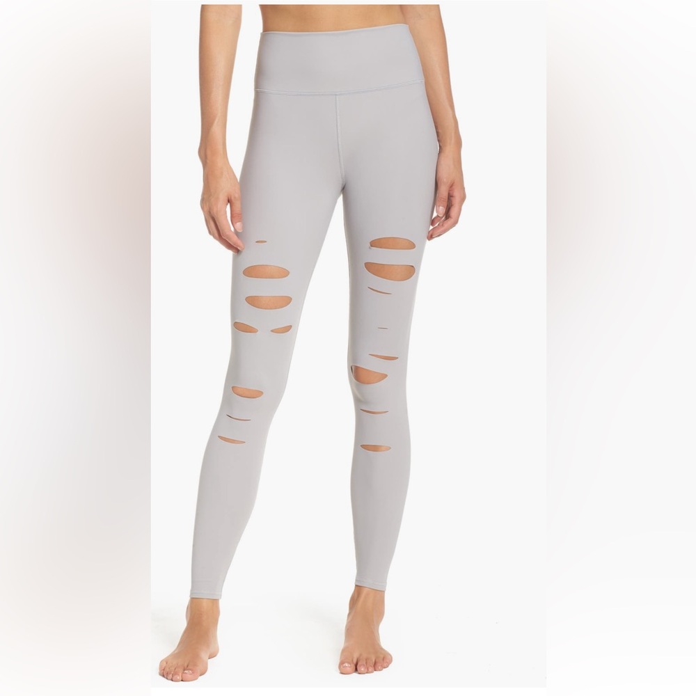 🔥🔥ALO Ripped Airbrush Leggings